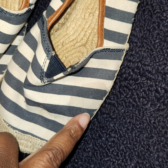 Michael Kors striped flat shoe - Picture 5 of 6